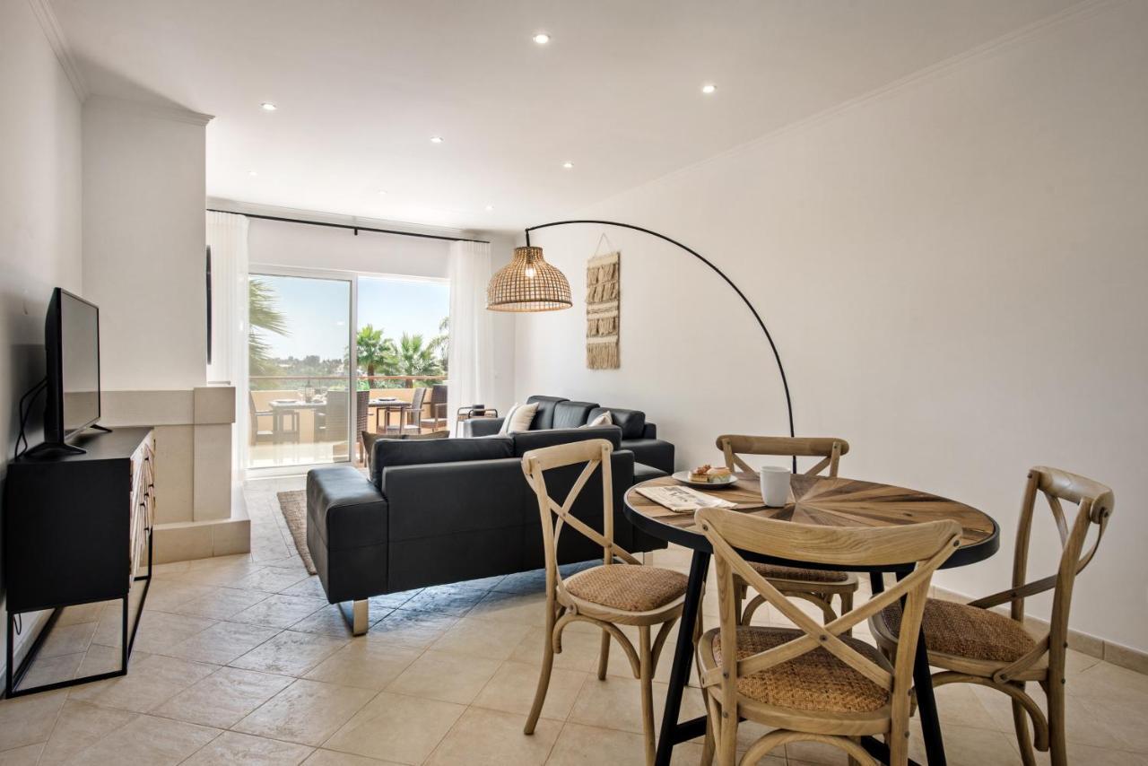 Modern And Spacious Two Bedroom Apartment Carvoeiro  Exterior photo